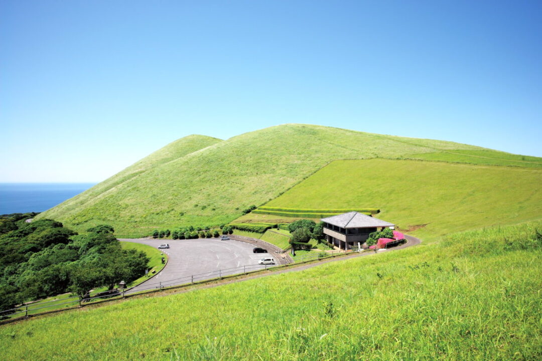 鬼岳（未来に残したい草原の里100選）